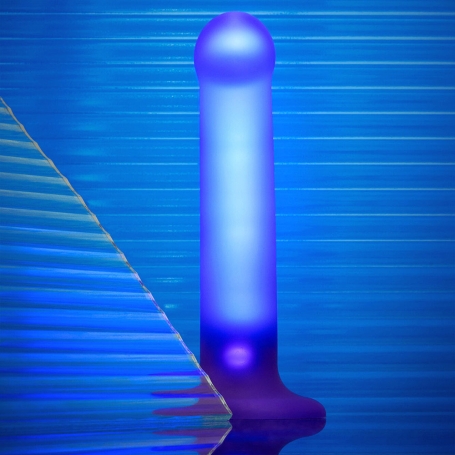 Светящийся фаллос Strap-on-me Glow-Led Dildo - M